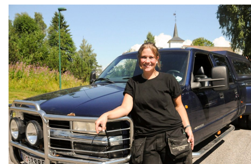 Klara Hansen Siljan Mob: 984 20 734           @           klara83h@gmail.com